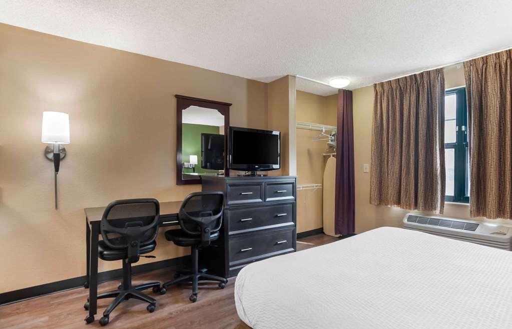 Extended Stay America Suites - San Diego - Hotel Circle Room photo